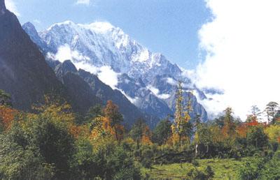 泸定天气预报10天查询,末来十天天气
